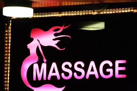 Erotic massage Erotic massage Eilabun